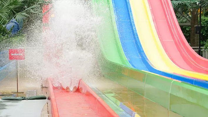 Thrilling High-Speed Water Slide